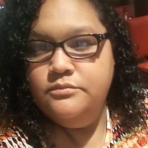 Meet your Posher, Syretta